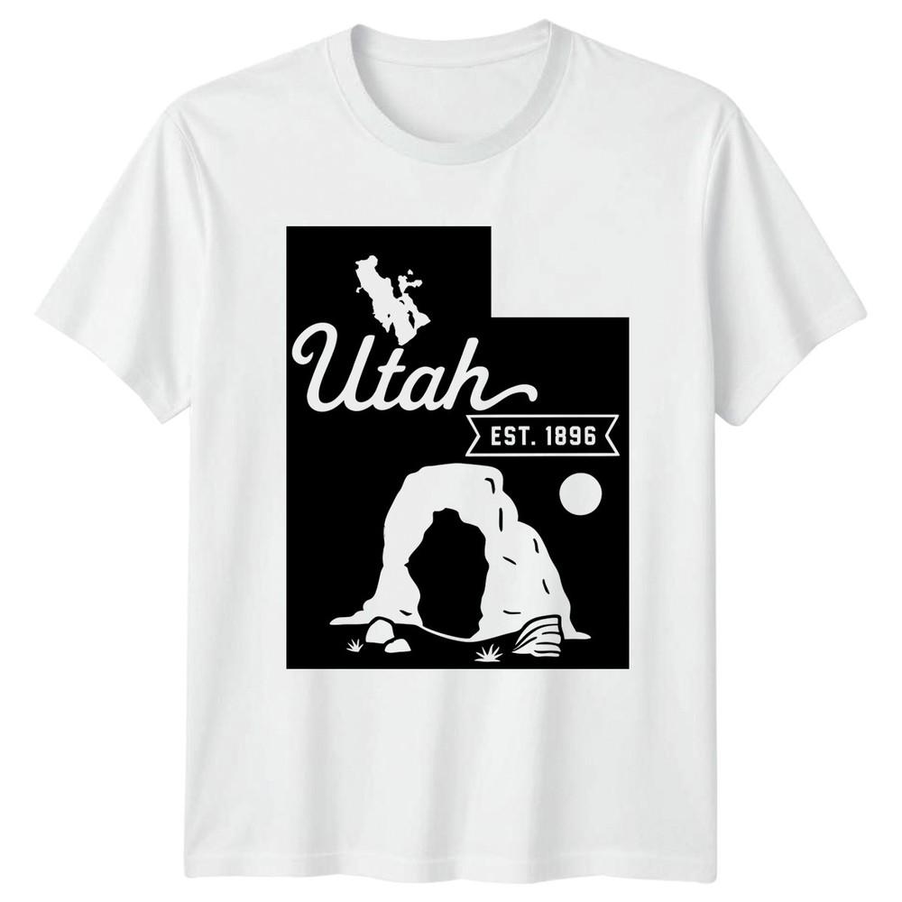Utah Est 1896 Delicate Arch State Landmark Unisexs TShirt Unisexs Tee S