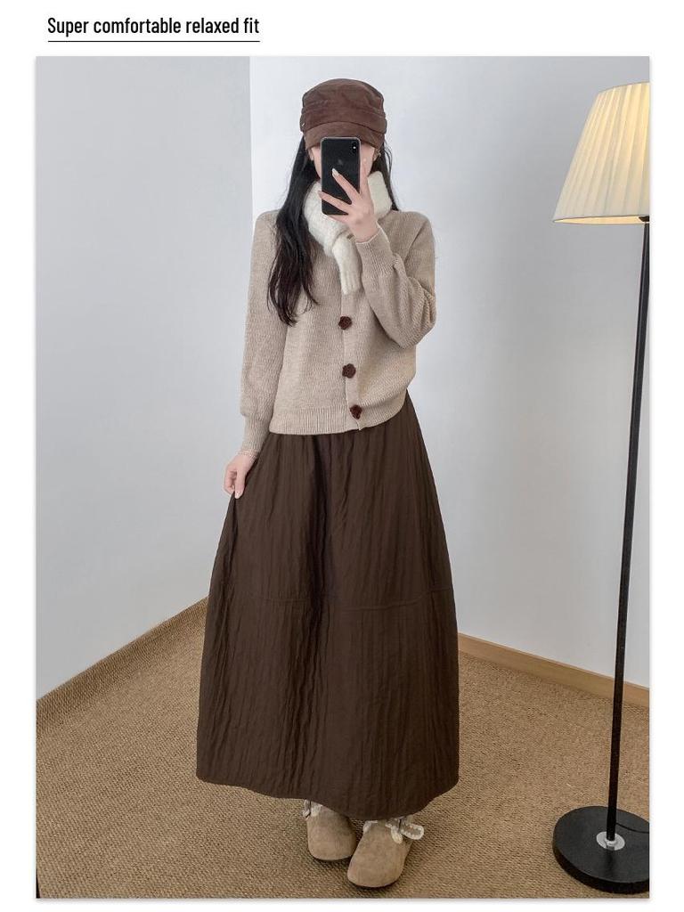 Women's Japanese Retro 3D Textured Quilted A-Line Midi Skirt for Autumn/Winter.