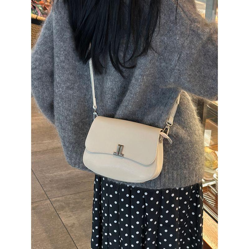 

Bag Women s Spring and Summer White Leather Fancy Women s Bag Beige White