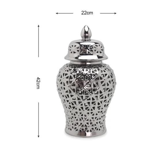 Modern Dried Flower Vase Hollow Ceramic Ginger Jar Desktop Storage Jar with Lid Home Decoration Flower Arrangement Accessories