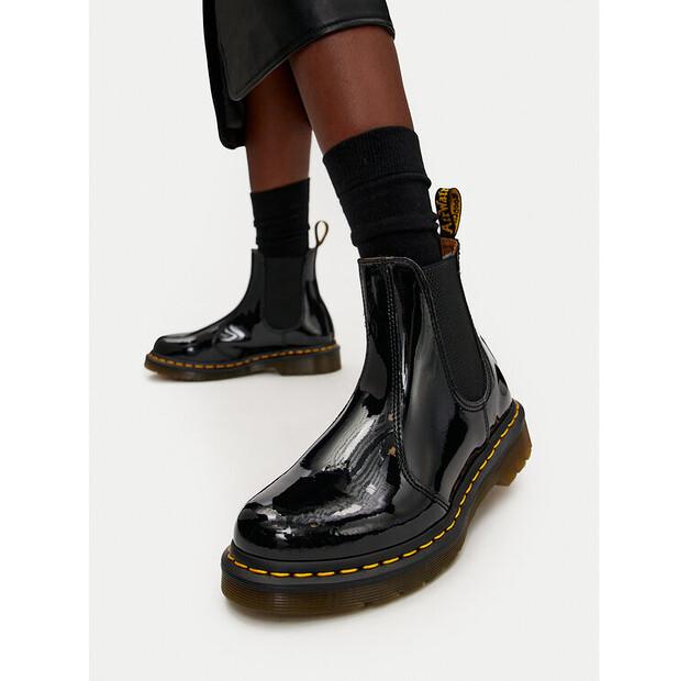 Dr Chelsea Boots. Martens 2976 Patent Lamper 25278001 Black