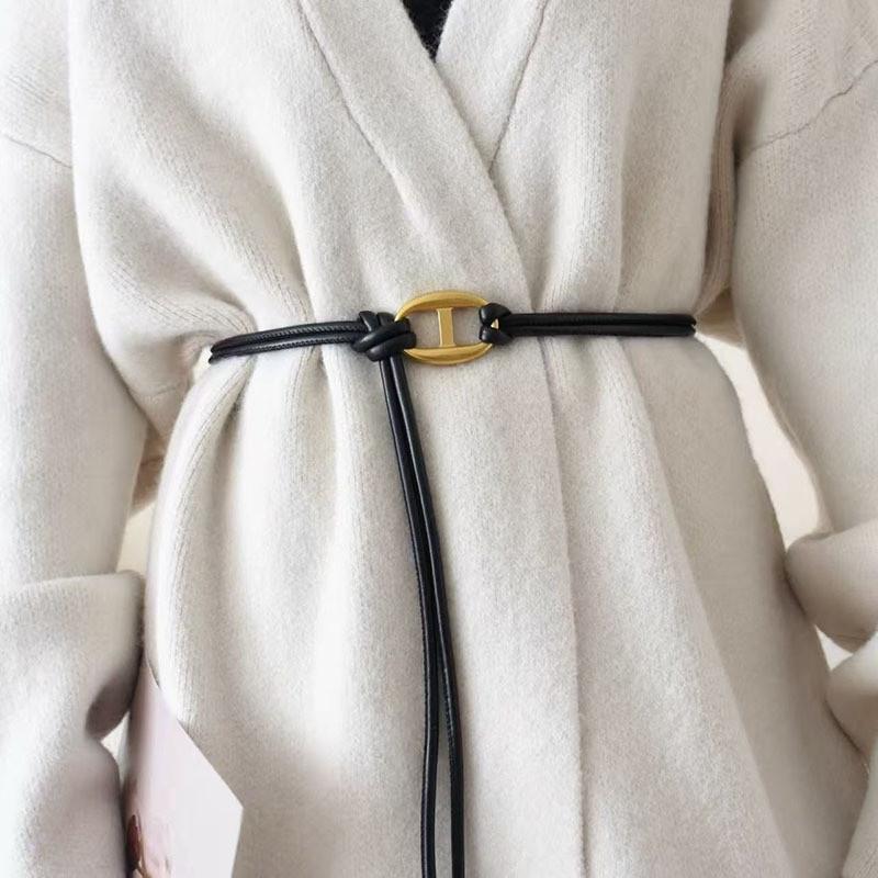 Minimalist Soft Waist Belt For Ladies With Adjustable Tie Closure For Outerwear