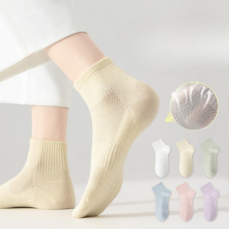 Women's Summer Thin Mesh Breathable Massage Bottom Sweat Absorbing Deodorizing Short Cotton Socks