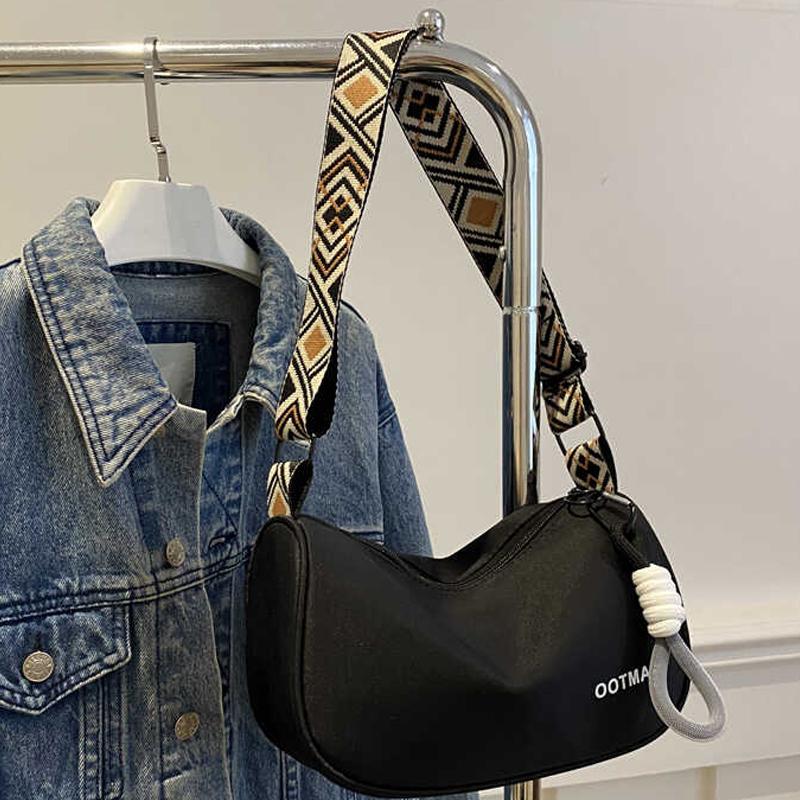 Casual And Versatile Fashionable Crossbody Bag Simple Shoulder Bag