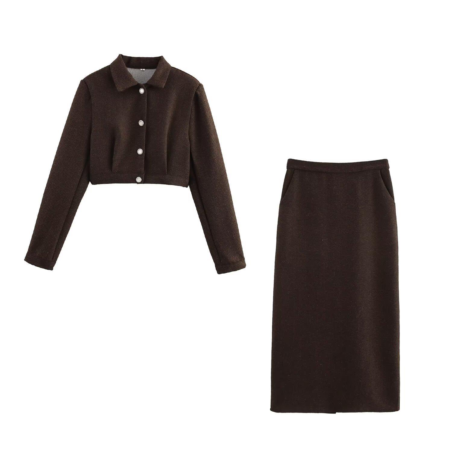 

Зимний женский шикарный комплект-двойка в европейском и американском стиле 2024: Короткий топ и юбка-полусолнце M