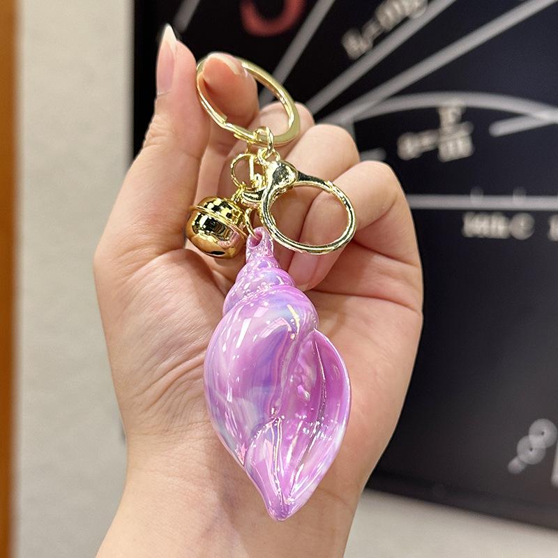 Colorful Acrylic Seashell Keychain Pendant - Cute and Exquisite for Girls' Bags & Car Pendants