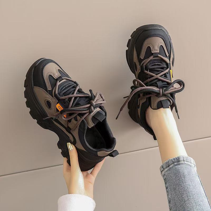 Thick-soled Fried Street Dad Shoes Children's Spring 2025 New Versatile Sports Women's Shoes Show Small Feet and Increase Height Casual Shoes
