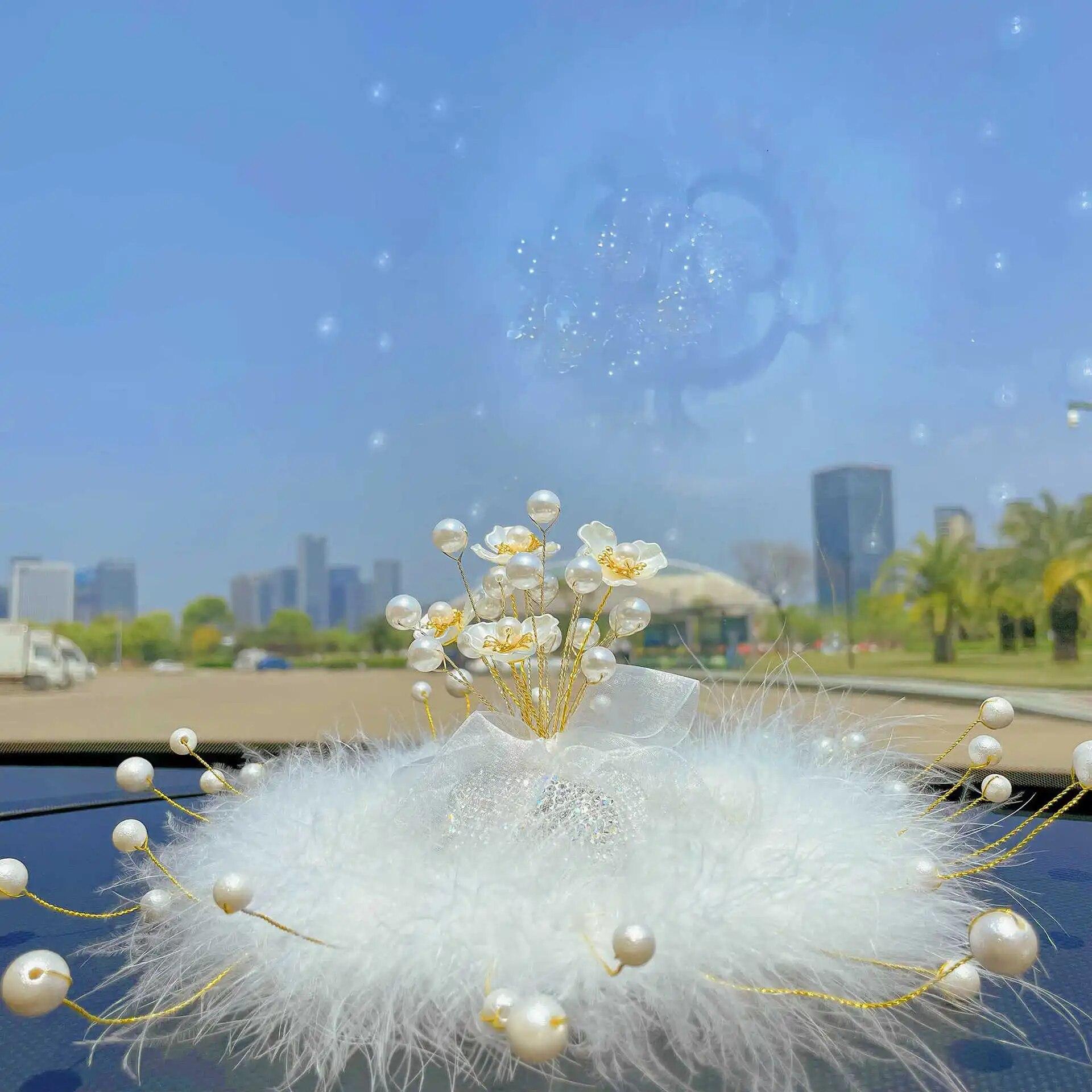 

Автомобильный орнамент из гипсофилы, орнамент на центральной консоли, алмазный орнамент ручной работы для автомобиля, три лепестка, цветочный орнамент, аксессуары для украшения автомобиля, новинка 1