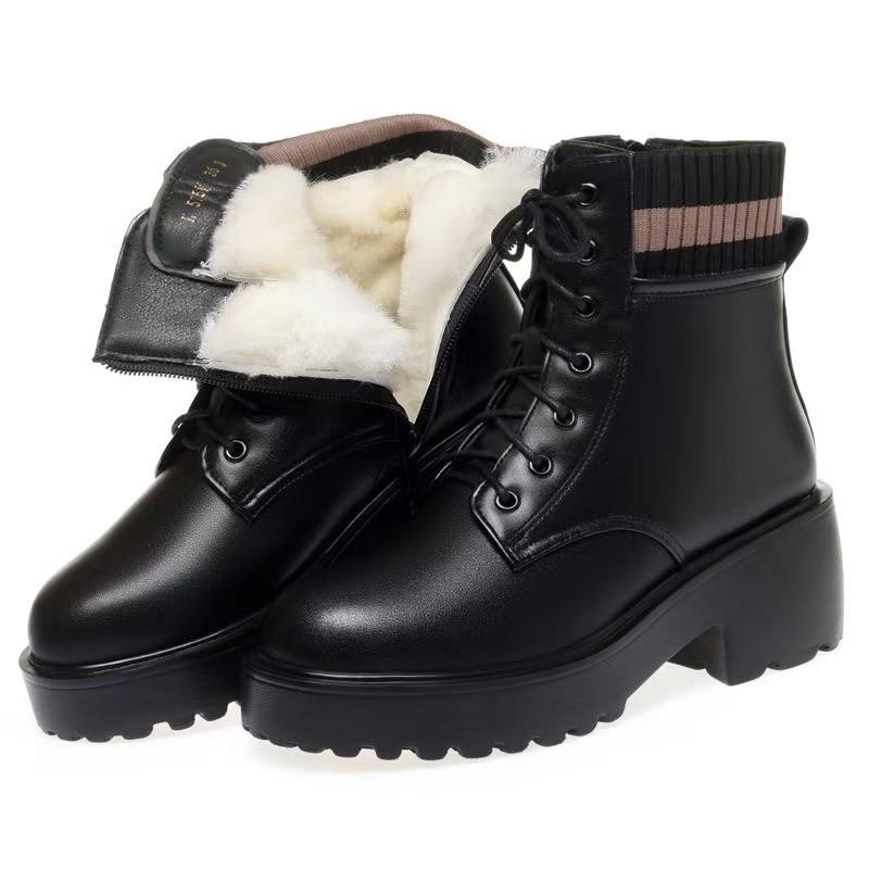 Autumn and winter new thick-soled heightening warm Martin boots women's velvet thickened soft leather soft-soled versatile short boots