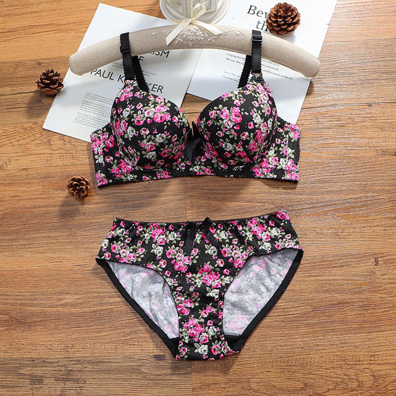 Wireless Large Size Fashion Adjustable Underwire Bra for Women