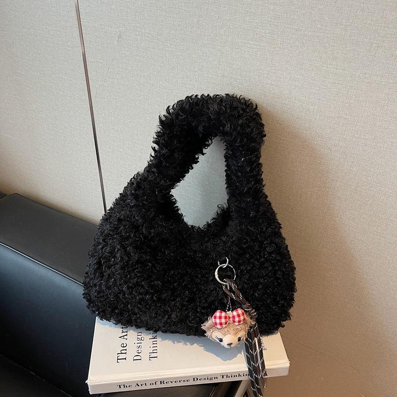 

Autumn and winter lamb wool tote bag women s large-capacity versatile commuter cute plush shoulder bag чёрный
