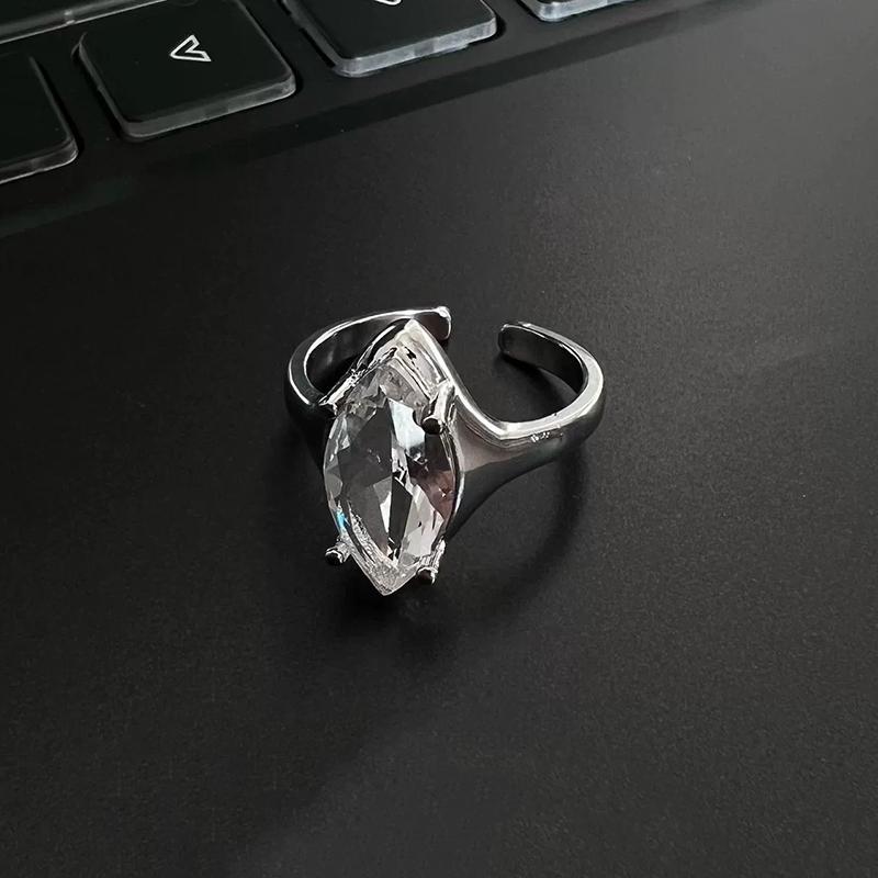 

Punk Moonstone Irregular Geometric Statement Ring Unisex Open Adjustable Jewelry Fashion Accessory Trendy Band Party Gift