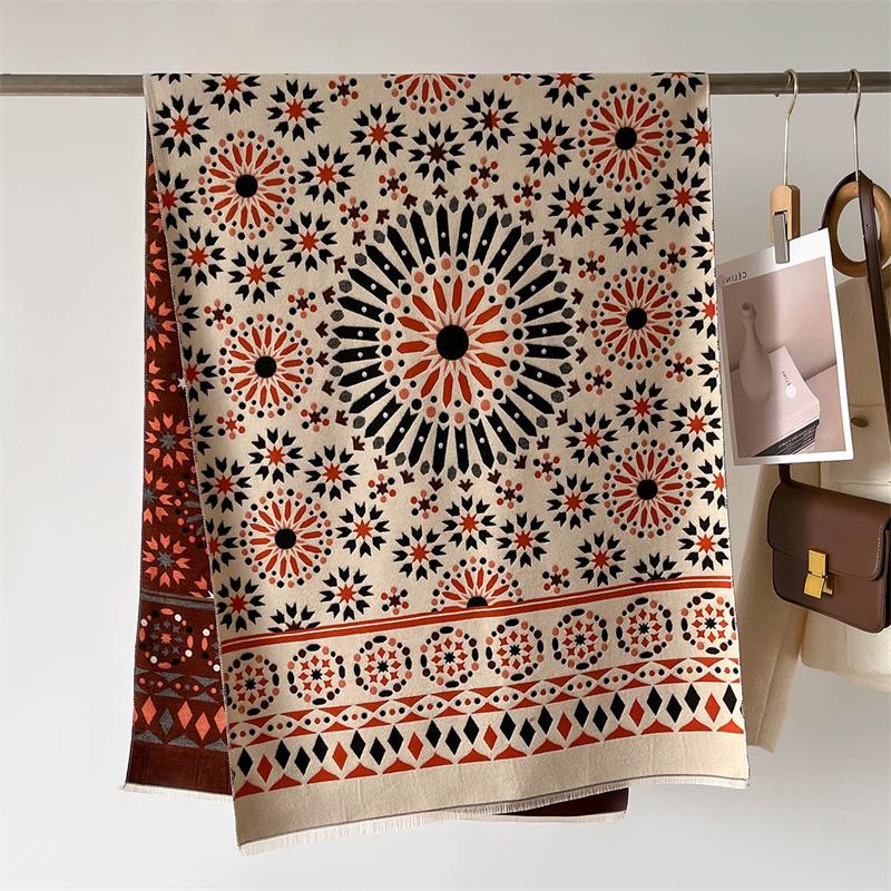 Classic Floral Winter Cashmere Scarf for Women Design Shawls and Wraps Bufandas Female Neckerchief Muffler Large Poncho Echarpe