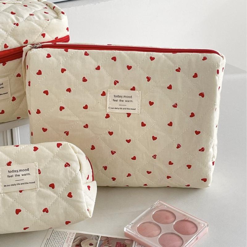 Cute Corduroy Heart Cosmetic Bags for Women Large Capacity Makeup Bag Travel Organizer