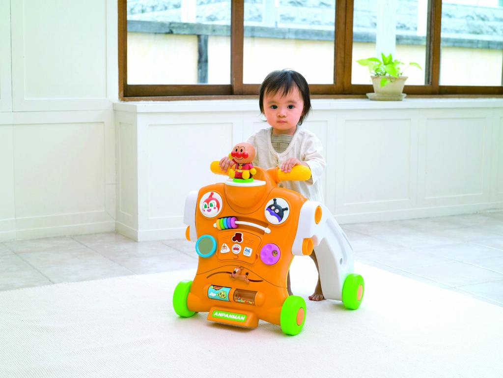 Anpanman Transforming Walker Ride! Push!