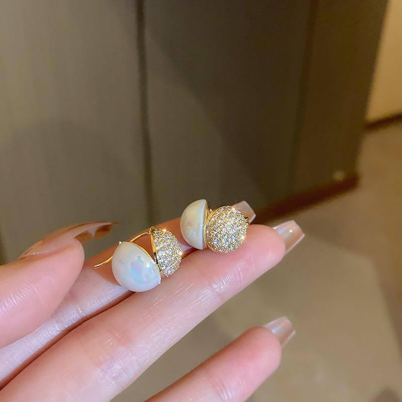 French Silver Needle Diamond Pearl Pendant Earrings Light Luxury Delicate Personality Earrings Design Sense Niche Earrings Women