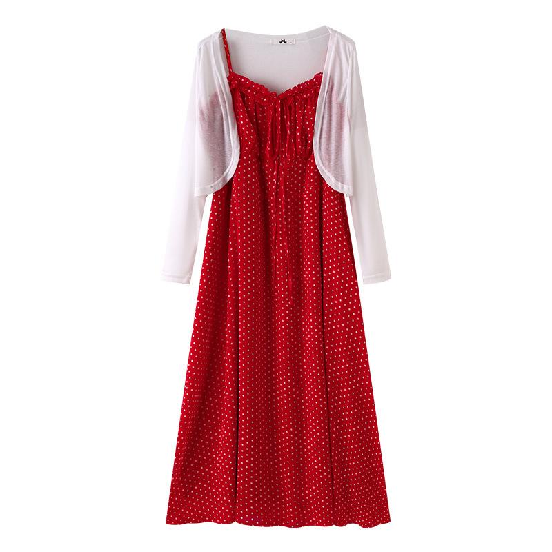 A Two-piece Set of Plus-size Women's Halter Dress and Cardigan for Summer Vacation