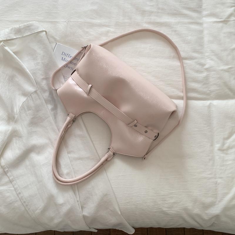 Leather Tote Bag with Belt Detail Elegant Design Women Shoulder Bag for Daily Use