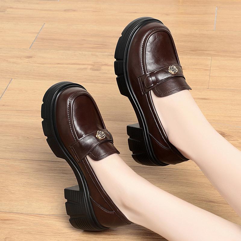 Small Leather Shoes Spring And Autumn New Women's Shoes Thick Sole Mother's Shoes High Heel Loafers British Single Shoes