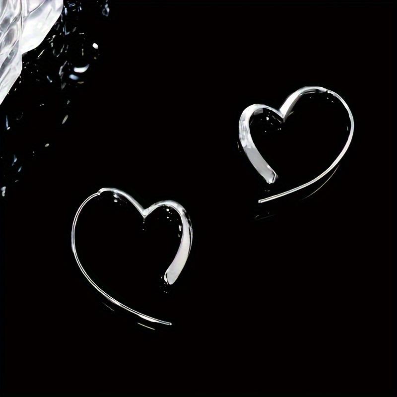 Elegant Light Luxury Heart Stud Earrings for Women