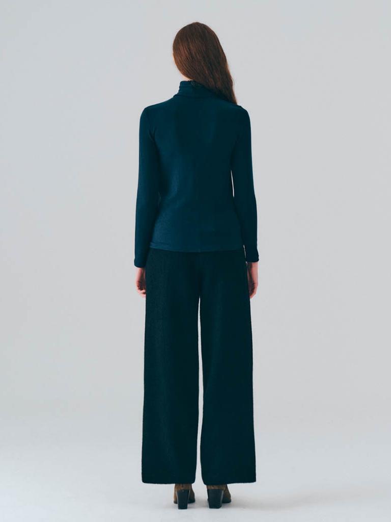 NOEUD Basic Wool Turtleneck Top (Navy)