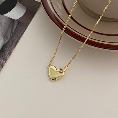 Smooth Love Heart Pendant Necklace for Women Delicate Niche Clavicle Chain Fashion Daily Matching Jewelry