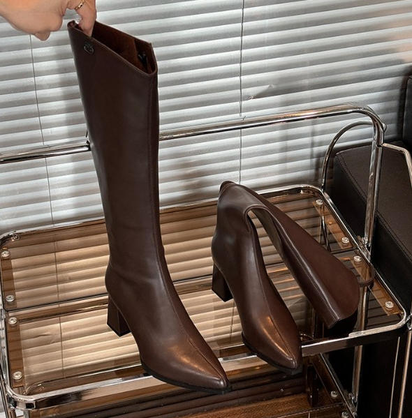 Pointed Toe Women High Boots Fashion Side Zippers Long Booties Ladies Elegant Party High Heel Shoes Winter Women's Footwear