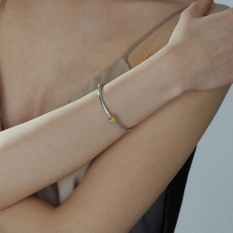 THE PART OF Blank SQ Bangle_B