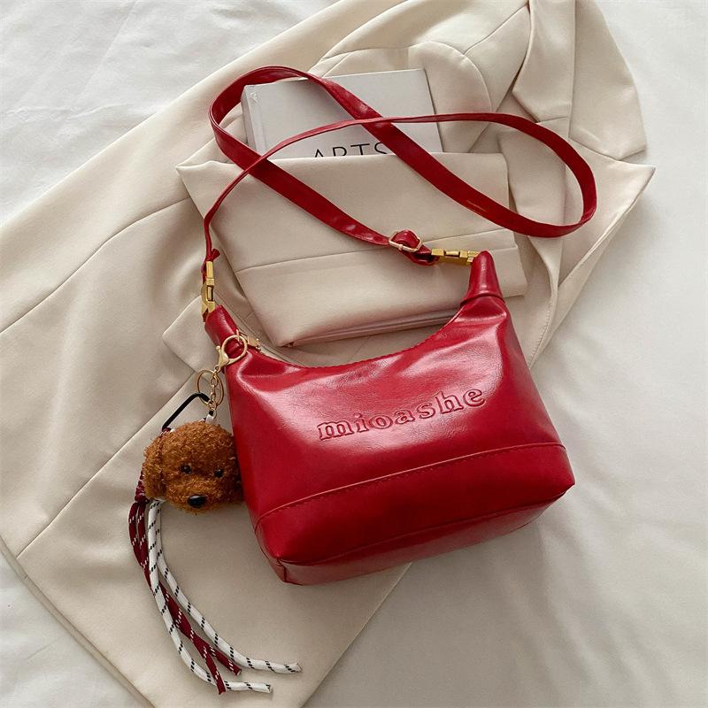 2025 new popular super-hot shoulder bag niche trendy versatile messenger bag feeling Maillard hand bag women