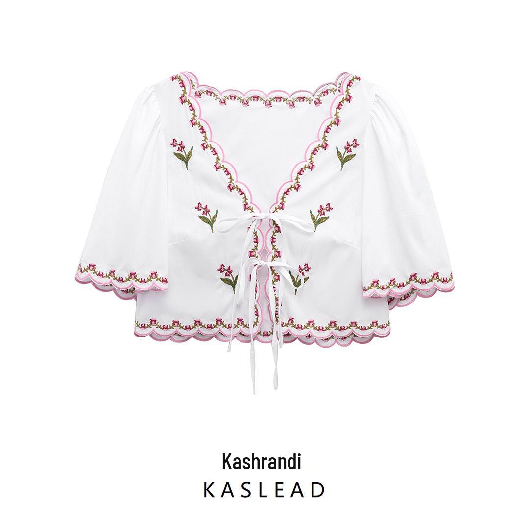 

2025 Spring Women s Floral Embroidery Poplin Top - European & American Style M белый