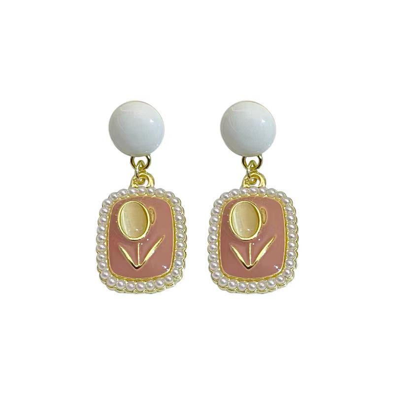Retro Light Luxury Korean-Style Pearl Tassel Earrings for Women