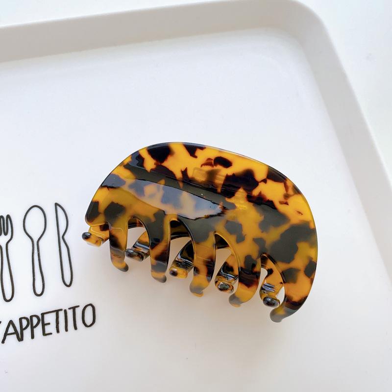 

Овальная Красивая 8 см Заколка-краб для волос с текстурой коровы для женщин Идеальный инструмент для укладки волос