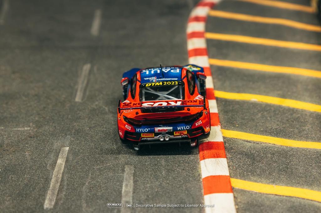 TARMACWORKS Porsche 911 GT3 R DTM 2023 Ayhancan Guven Completed Product 1/64 T64-084-23DTM24