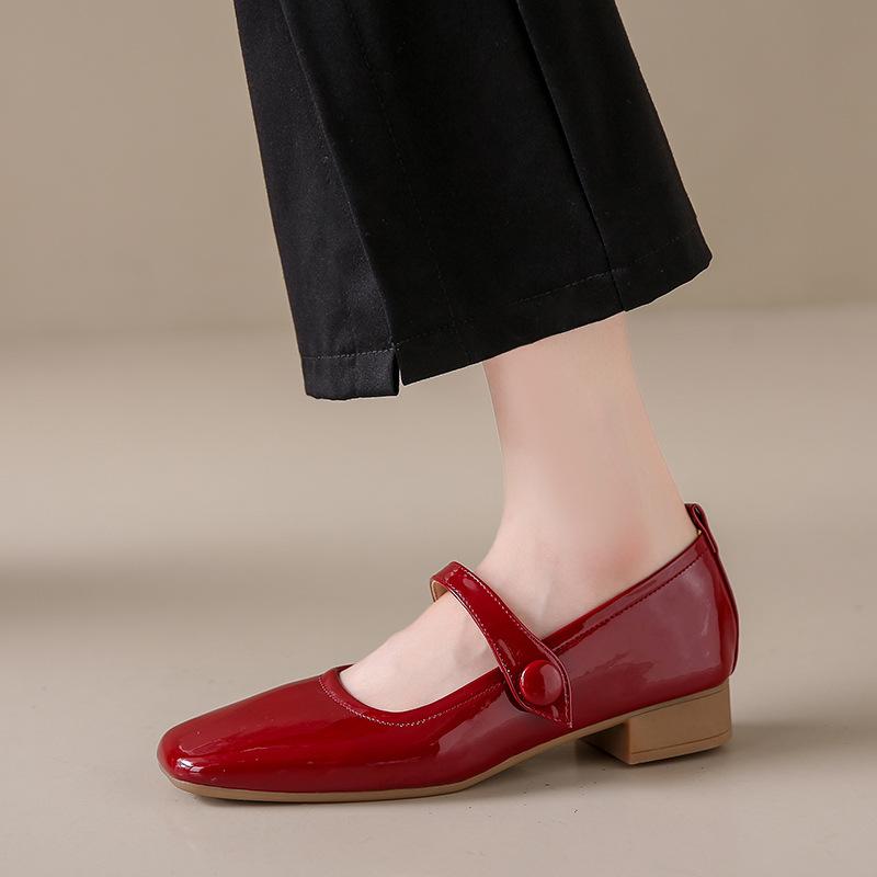

Простые ретро туфли Мэри Джейн женские новые летние на толстом каблуке одинарные туфли с юбкой на одном слове с балетками 40 красный