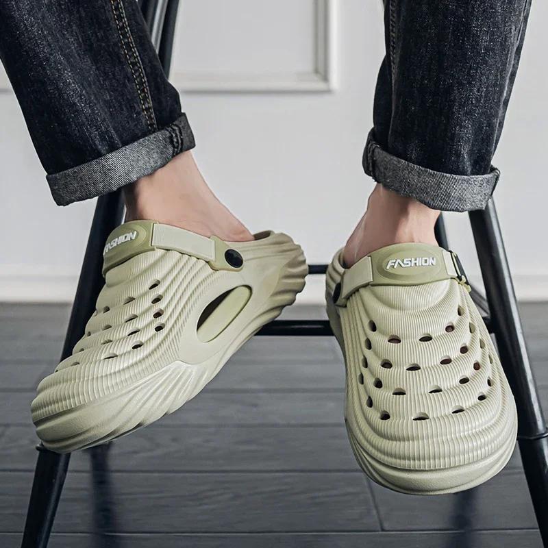 Summer Slippers for Men Driving Dual-Purpose Operating Room Baotou Clogs Soft Sole Outer Wear Home Casual Coconut Sandals
