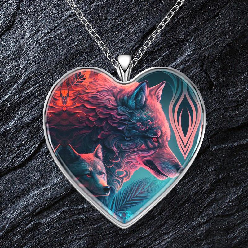 

Стильное крутое колье в форме сердечка