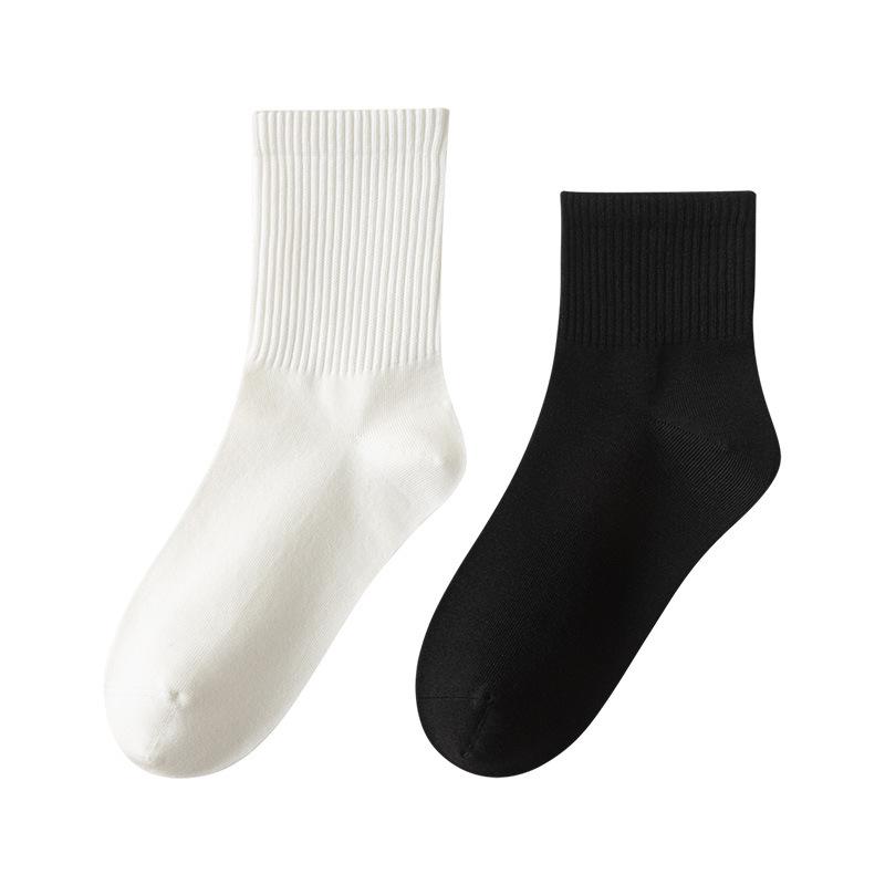 Zhuji Women's Antibacterial Cotton Socks - Spring/Autumn, Black/White, Mid-Calf, Seamless, Deodorant Xinjiang Cotton.