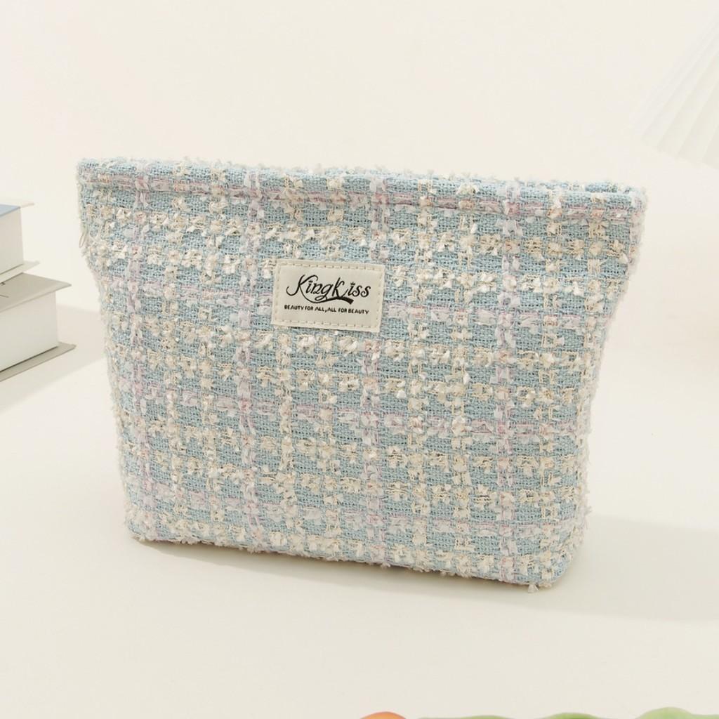 Beige Bag For Makeup With High Capacity Sweet And Fresh Style Lightweight And Portable синий