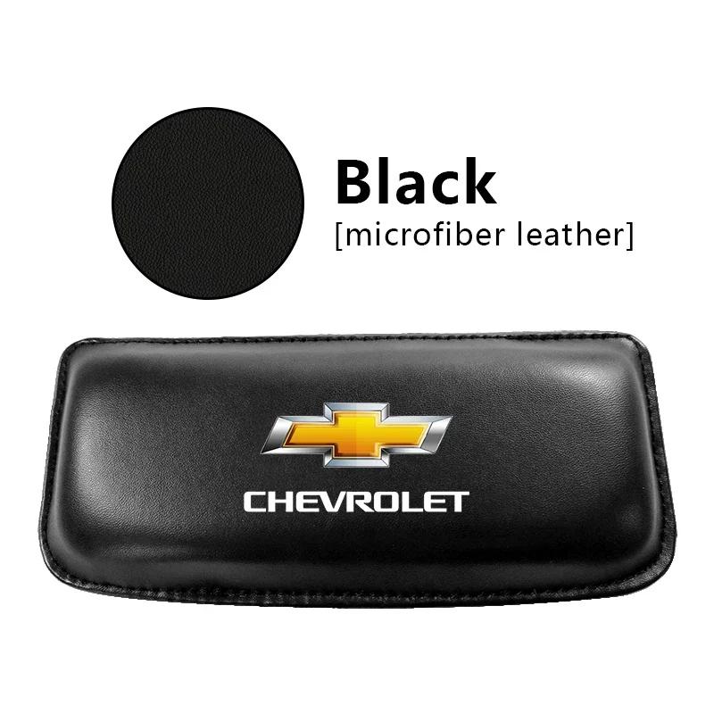 Car Knee Pad Leather Comfortable Elastic Knee Cushion for Car For Chevrolet Silverado Impala Malibu Equinox Cruze Camaro Blazer