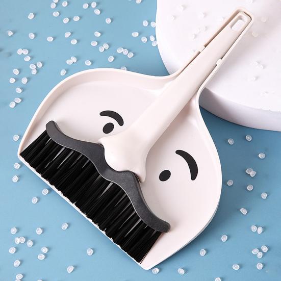 Set Mătură Mică de Birou cu Făraș Design Ergonomic al Mânerului Dimensiune Compactă