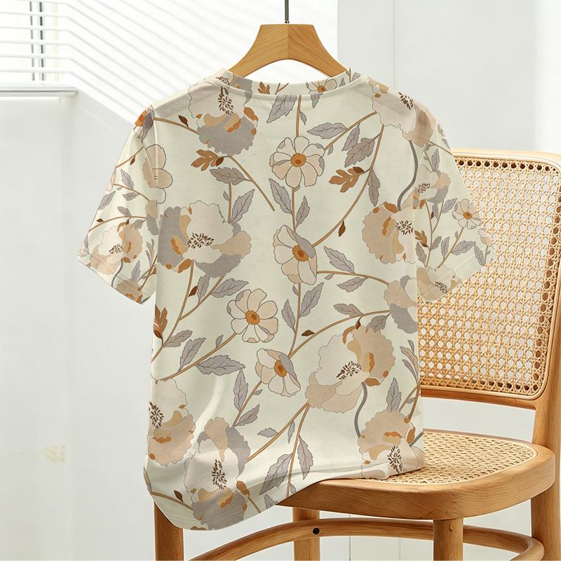 Women's Floral Collection Short Sleeve T-Shirt Soft Minimalist Design, Street Style Casual Top, Versatile for Daily Commute & School Outfits