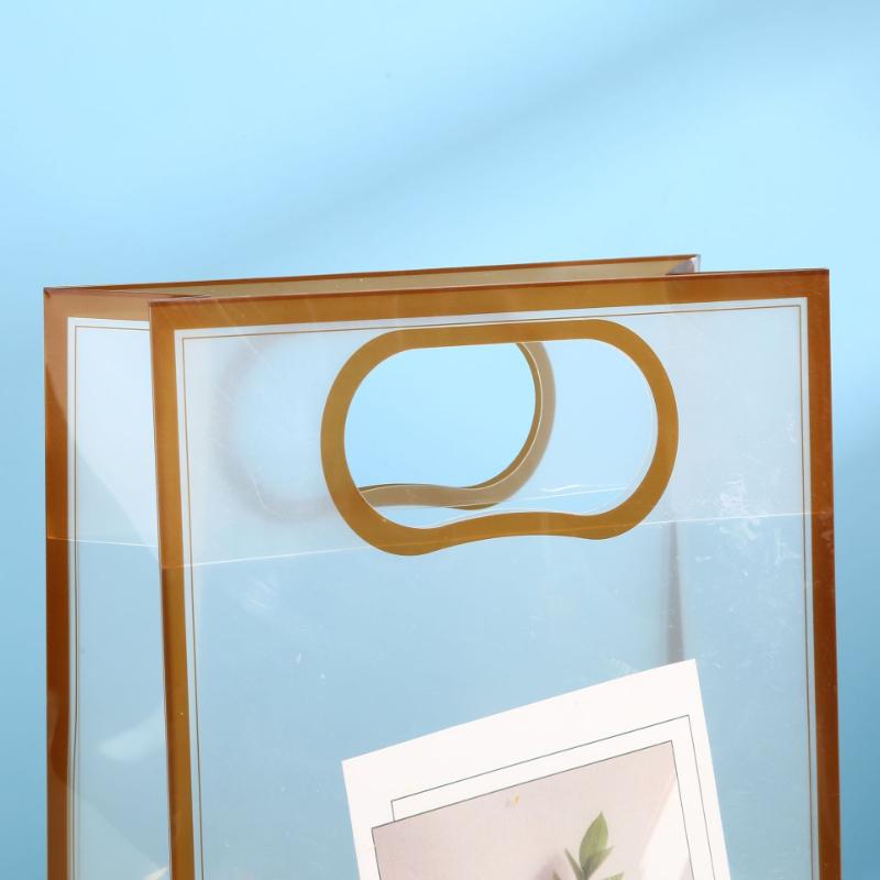 Transparent Plastic Gift Bag with Handle Reusable PP Material Packaging Bag Suitable for Weddings Valentine's Day Birthday Parties Business Occasions