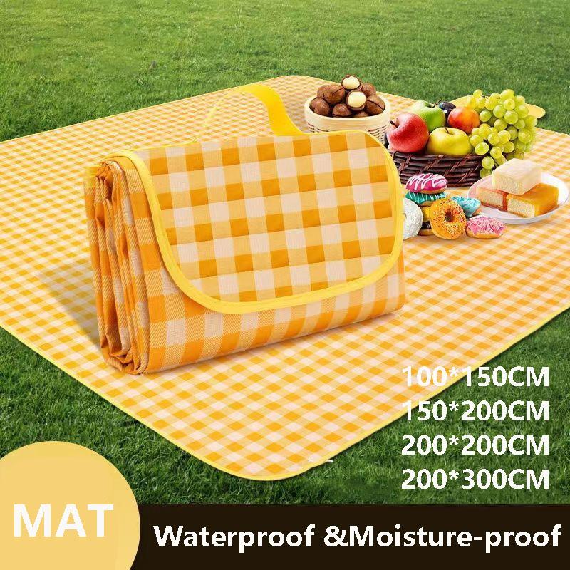 Outdoor Waterproof Moistureproof Picnic Mat  Thickened with Aluminium Thin Camping  Beach Tent Mat Waterproof Lawn Mat  Multiple Sizes