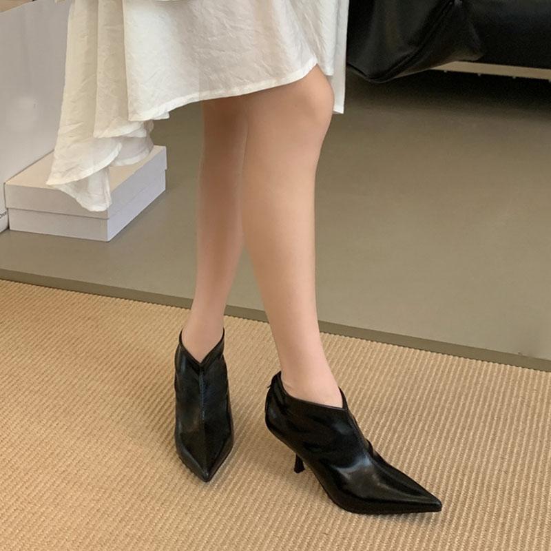Fashion Elegant Black Soft Leather Ankle Boots Women Sexy Pointy Toe High Heels Fashion Back Zipper Design Boots for Women Winter Pumps
