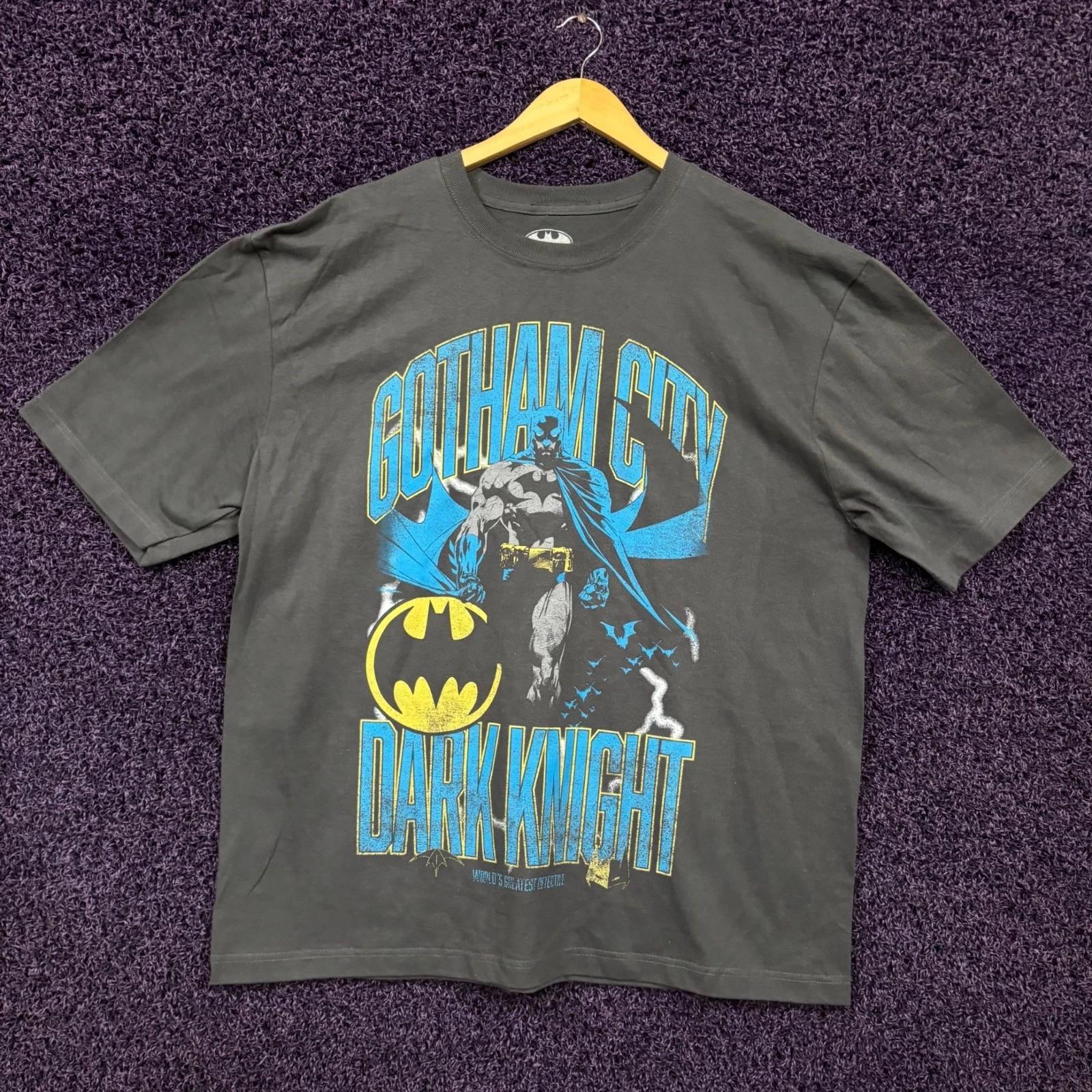 DC Batman Gotham City Dark Night T-Shirt Size Extra Large XL