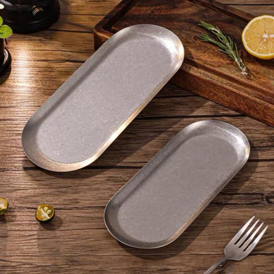 Serviertablett aus Edelstahl Retro Japanischer Stil Ovales Dessertteller für Camping Rustikaler Handtuchhalter Geschirr für die Heimküche Schwerlast Metallplatte