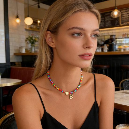 Colier Guler cu Mărgele Femei Colier cu Mărgele Colorate Colier cu Pandantiv cu Inițială Guler cu Inițială în Formă de Inimă Cadou de Ziua de Naștere pentru Fete Soție Prietenă