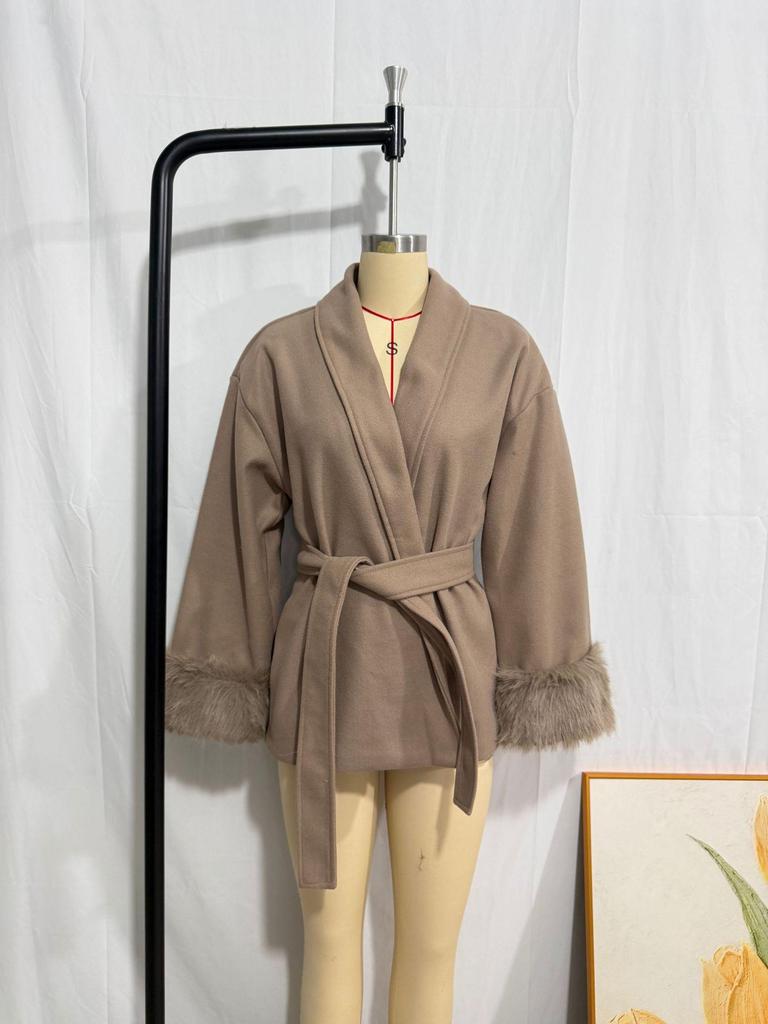 Women's Long Sleeve Oversized White Fur Trim Collar Casual Coat