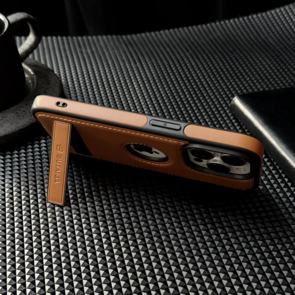 The Unmarked Leather Magnetic Horizontal Stand Is Suitable for IPhone15 Phone Cases and Apple 14 Business Protective Cases