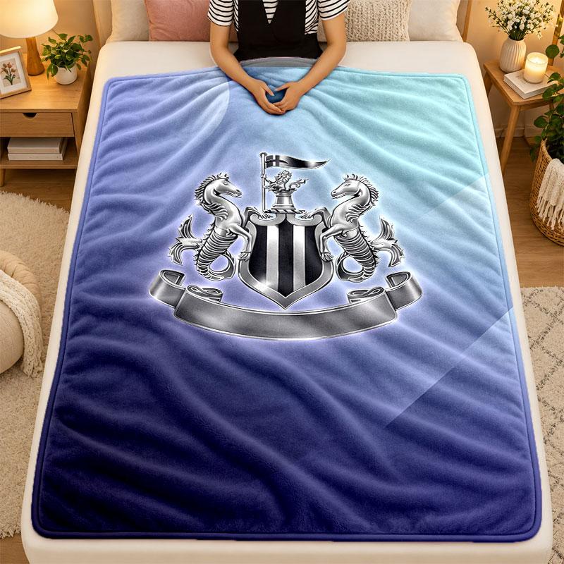 Flanell-Decke Newcastle United Fußball Warm Weich Überwurfdecke für drinnen Sofa Bett Wohnzimmer